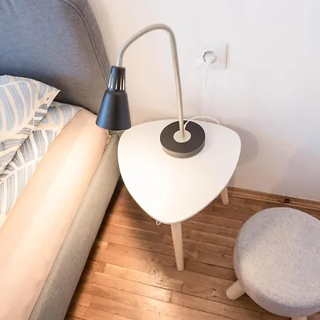 Apartment Comfort & Vibes